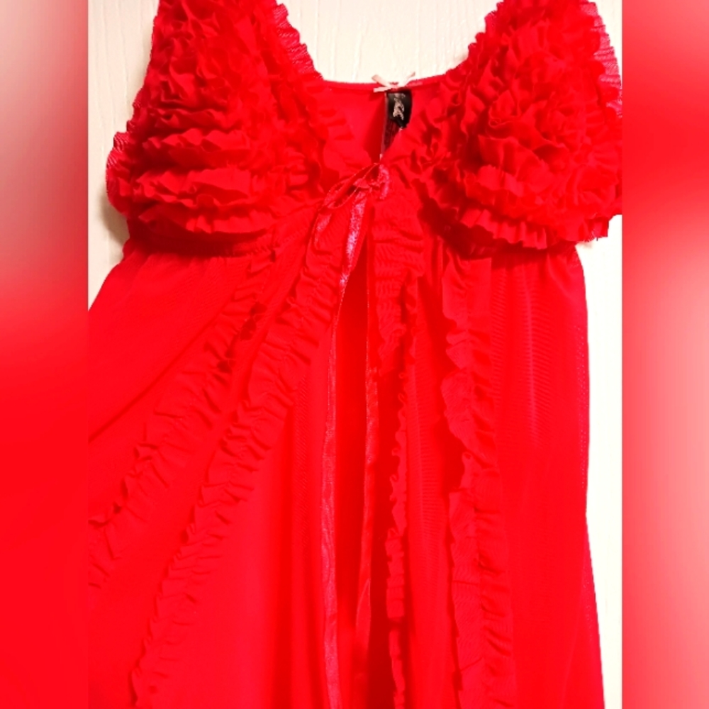 Red Lingerie Top w/Thong 💋, Size M